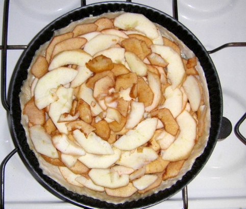 Яблочный постный пирог
