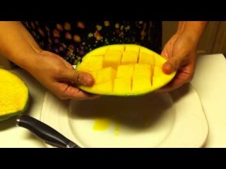 Как нарезать манго.