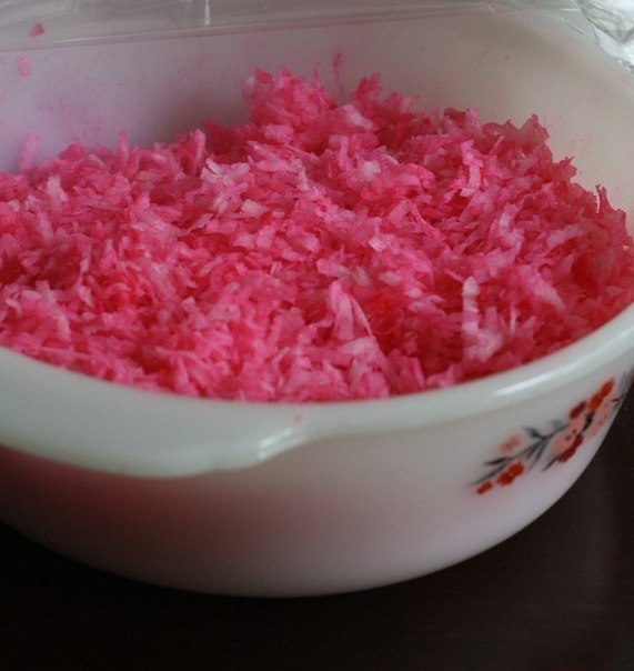 Торт "Розовый снежок"