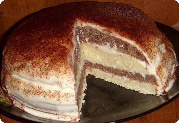 Девочки)) урааа... нашла простой рецепт ОЧЕНЬ НЕЖНОГО и ВКУСНОГО тортика на кефире!