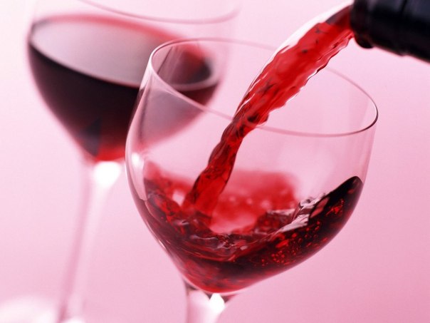 Почему у красного вина так много почитателей?
