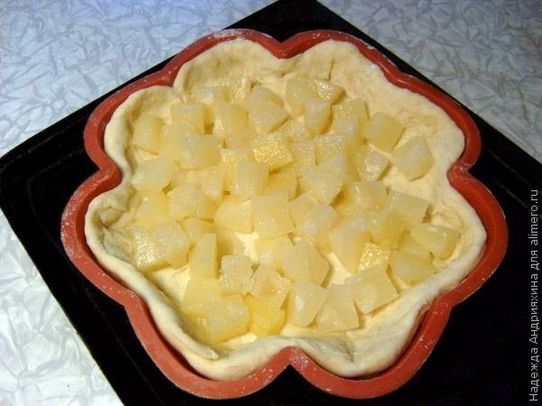 Творожный пирог с ананасами
