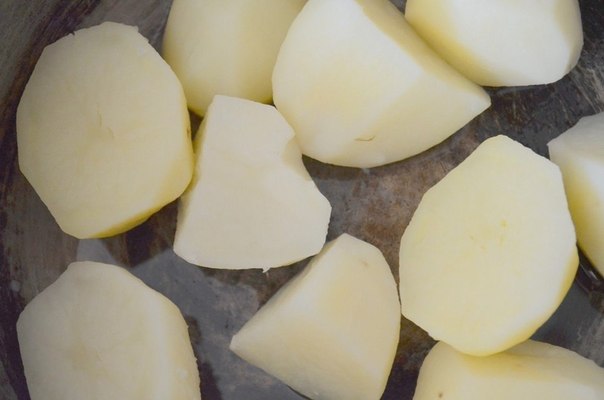 Куриные тефтельки в картофельных карзиночках