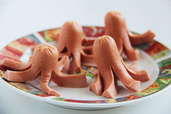 Сосиски - осьминожки для самых маленьких: учимся и запоминаем) Детям понравится!