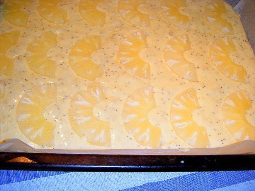 Лимонадные пироги с ананасом и киви