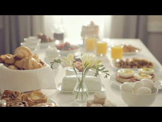 Американская рекламная видео студия Bruton Strouble сняла изумительный по красоте видеоролик Прерванный завтрак (Breakfast Interrupted).