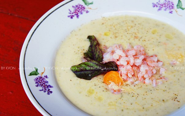 Сырно-овощной суп-пюре с креветками