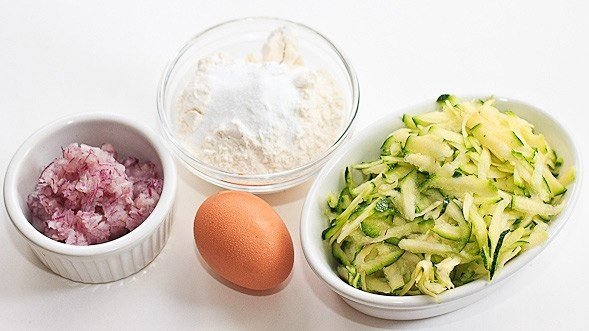 Запеченные кабачковые оладьи