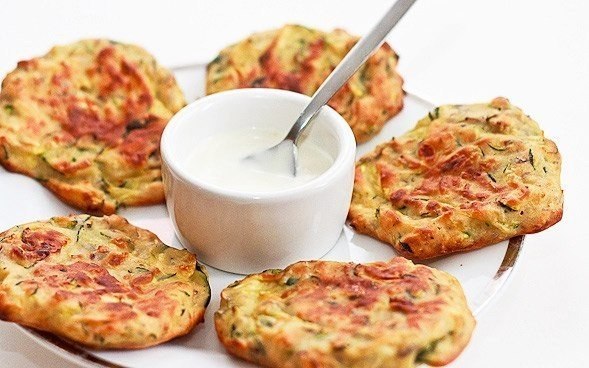 Запеченные кабачковые оладьи