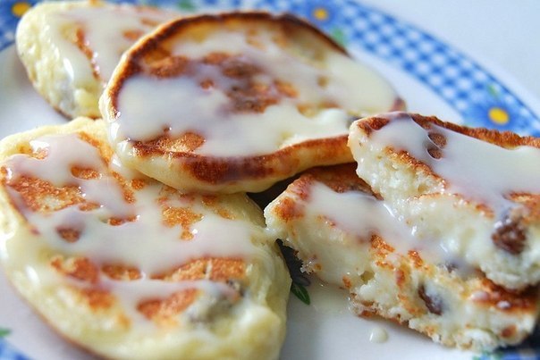 Сырники с изюмом - рецепт от бабули